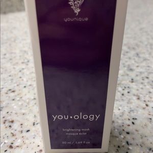 Younique youology brightening mask